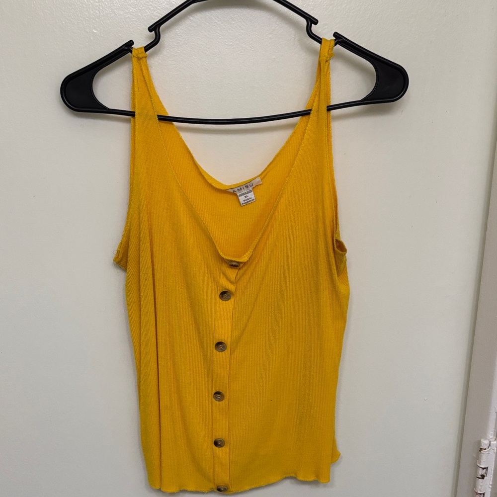 Amisu Mustard Button-Front Tank Top